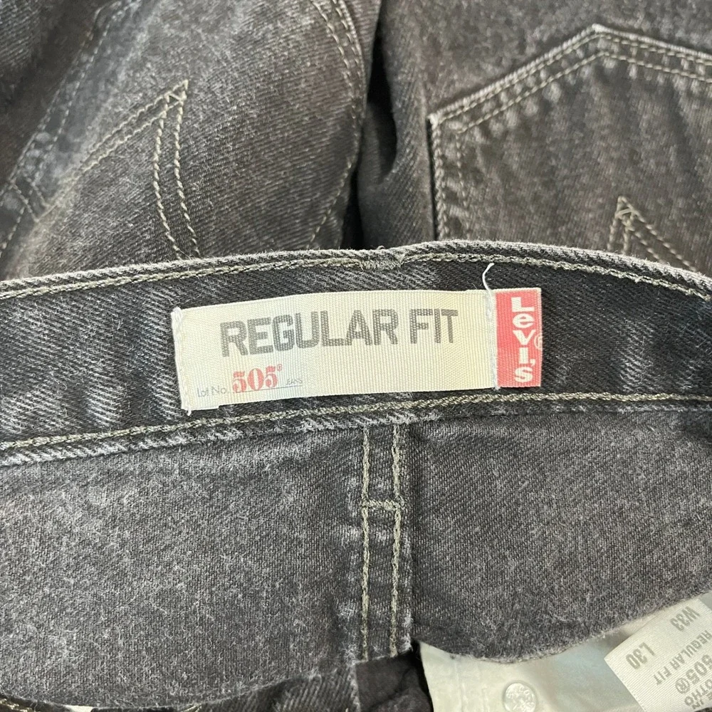 Vintage Y2K Levis 505 Jeans Mens 33x30 Regular Fit Faded Black Denim Casual Wear